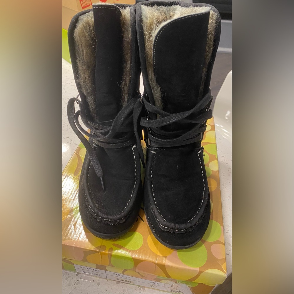 anna almeida wedge boots